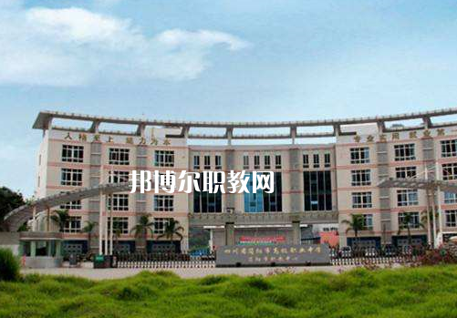 四川省簡陽市平泉高級職業(yè)中學2022年怎么樣、好不好