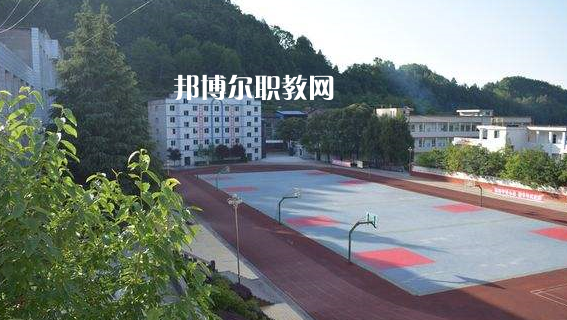 平昌縣西興職業(yè)中學(xué)2022年怎么樣、好不好
