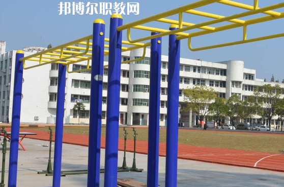 潛江職教中心2022年報名條件、招生要求、招生對象