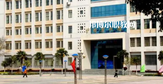 湖北高職?？圃盒Ｅ琶?3強(qiáng)