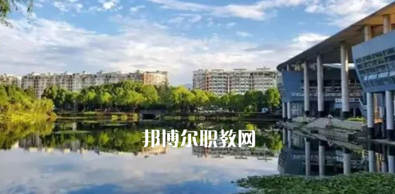 寧波高職?？圃盒Ｅ琶?強(qiáng)