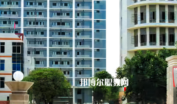 南寧工貿(mào)職業(yè)技術(shù)學(xué)校2022年學(xué)費(fèi)、收費(fèi)多少