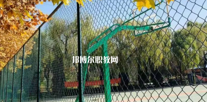 西安交通運(yùn)輸學(xué)校地址在哪里，哪個地區(qū)，哪個城市?