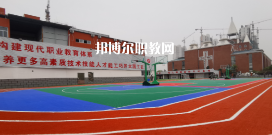 淮安市淮航技工學(xué)校地址在哪里，哪個(gè)地區(qū)，哪個(gè)城市?