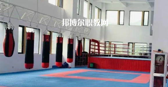 2023蒼南縣飛林職業(yè)學(xué)校招生計劃 招生人數(shù)是多少(附要求、條件、對象)