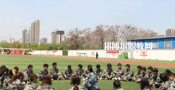 2023鄭州電子科技中等專業(yè)學(xué)校招生計(jì)劃 招生人數(shù)是多少(附要求、條件、對(duì)象)