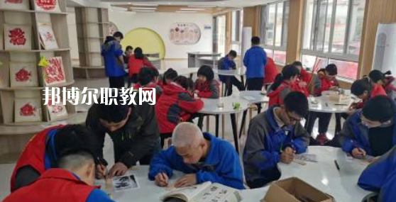 臺州市特殊教育學(xué)校地址在哪里，哪個地區(qū)，哪個城市?