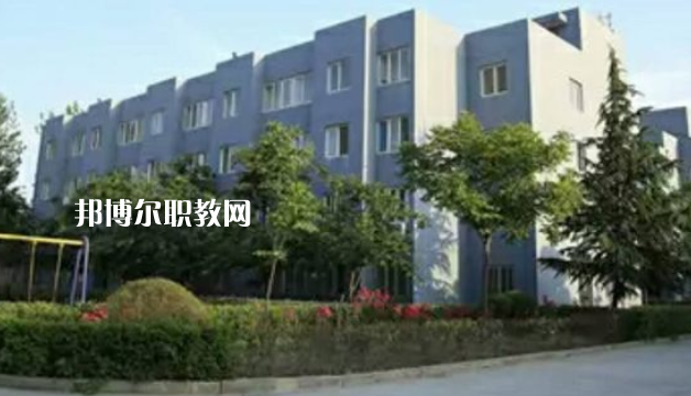 渭南市西北理工職業(yè)學(xué)校地址在哪里，哪個(gè)地區(qū)，哪個(gè)城市?