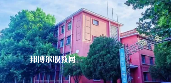 2023陜西長(zhǎng)城科技技術(shù)學(xué)校多少錢 陜西長(zhǎng)城科技技術(shù)學(xué)校各專業(yè)學(xué)費(fèi)收費(fèi)標(biāo)準(zhǔn)
