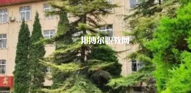 銅川煤炭基本建設(shè)技工學校地址，乘車路線