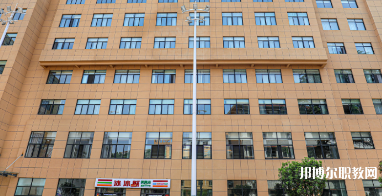 2023陜西銅川工業(yè)技師學(xué)院招生計(jì)劃 招生人數(shù)是多少(附要求、條件、對(duì)象)