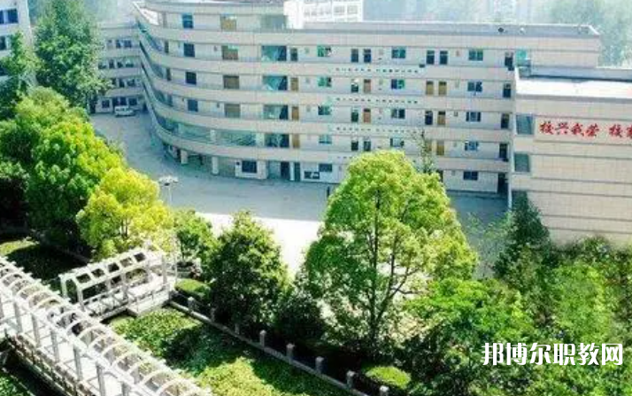 貴陽市烏當(dāng)區(qū)中等職業(yè)學(xué)校怎么樣、好不好