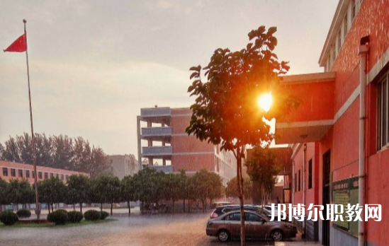 2023濮陽油田職業(yè)中等專業(yè)學(xué)校招生計(jì)劃 招生人數(shù)是多少(附要求、條件、對象)