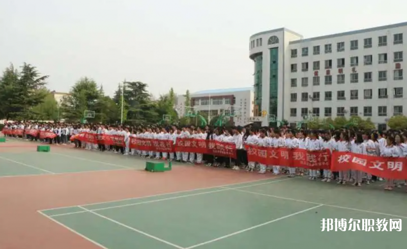 2023商丘市職業(yè)教育中心多少錢 商丘市職業(yè)教育中心各專業(yè)學(xué)費收費標準