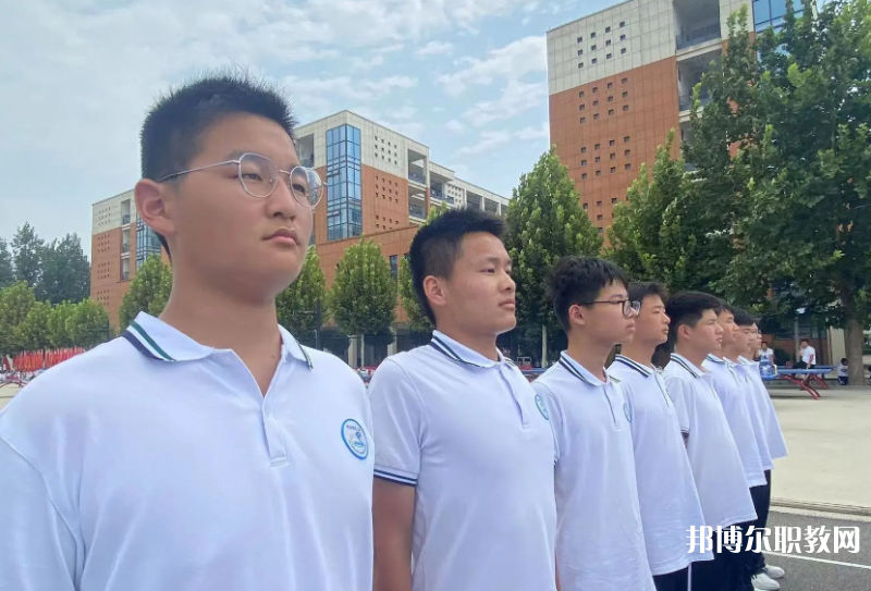 鄲城縣第二職業(yè)中等專業(yè)學(xué)校地址，乘車(chē)路線