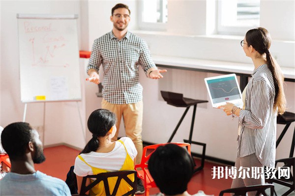 江蘇省吳中中等專業(yè)學校2023年招生錄取分數(shù)線(2024參考)
