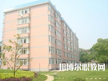 咸寧生物機電工程學校2023年招生錄取分數(shù)線(2024參考)