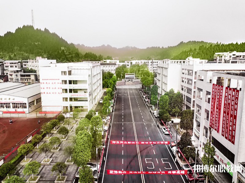 四川2024年初中怎么考中專(zhuān)學(xué)校