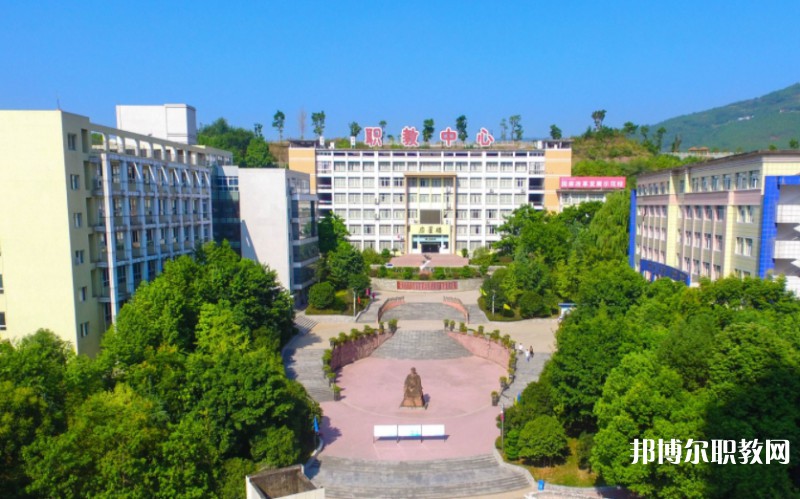 2024上林縣職業(yè)技術(shù)學(xué)校招生計(jì)劃 招生人數(shù)是多少(附要求、條件、對(duì)象)