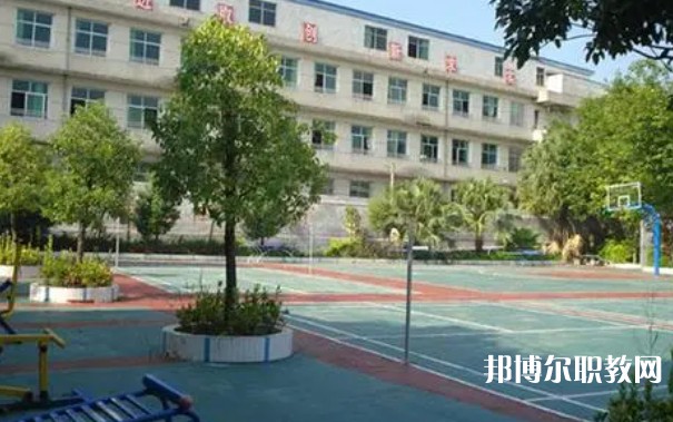 2024隆安縣中等職業(yè)技術(shù)學(xué)校招生計(jì)劃 招生人數(shù)是多少(附要求、條件、對(duì)象)