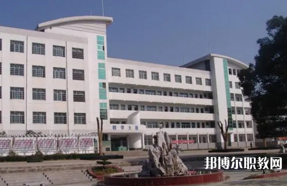 安慶浮山科技工程學校怎么樣、好不好