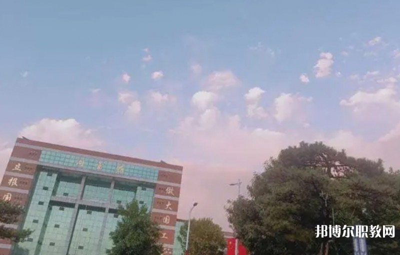 2024萊蕪航空中等專業(yè)學(xué)校招生計劃 招生人數(shù)是多少(附要求、條件、對象)