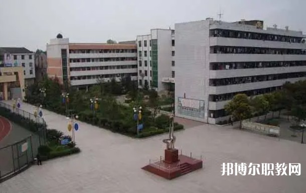 澤州縣周村中學(xué)(職高部)怎么樣、好不好