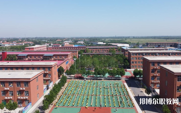2024濱州外國(guó)語(yǔ)實(shí)驗(yàn)學(xué)校(職業(yè)中專部)招生計(jì)劃 招生人數(shù)是多少(附要求、條件、對(duì)象)