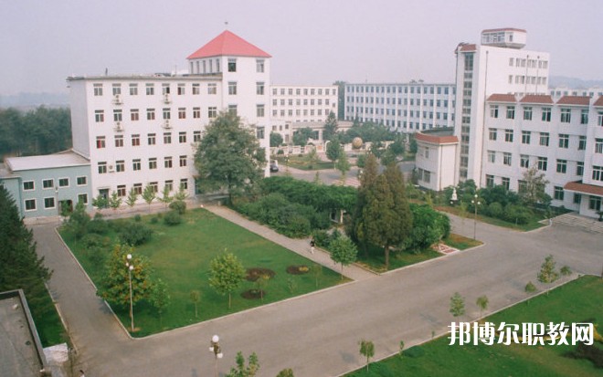 鞍山市廣播電視學(xué)校怎么樣、好不好