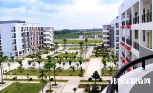 2024本溪市衛(wèi)生學(xué)校招生計劃 招生人數(shù)是多少(附要求、條件、對象)