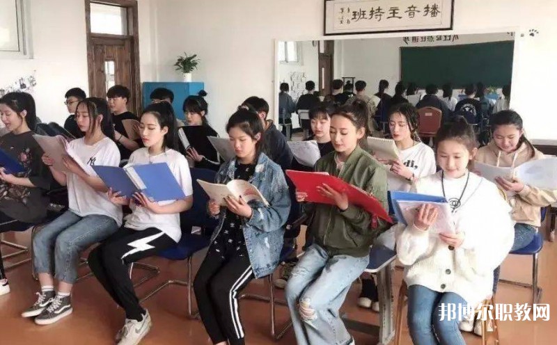 2024營口市戲曲學(xué)校招生計劃 招生人數(shù)是多少(附要求、條件、對象)
