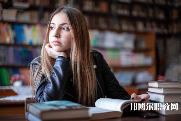 貴州哪里的職業(yè)學校能讀軌道交通服務(wù)專業(yè)