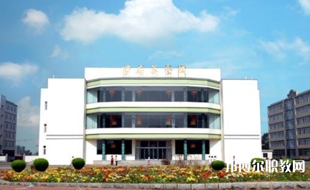 2025沈陽醫(yī)學(xué)院附屬衛(wèi)生學(xué)校招生計劃 招生人數(shù)是多少(附要求、條件、對象)