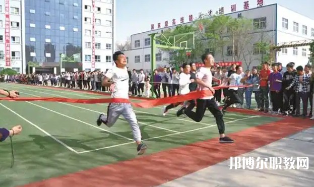 甘肅2025年鐵路學(xué)校一般讀幾年