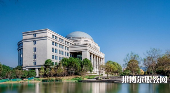 2025溫州中職學(xué)校最新排名前三名單
