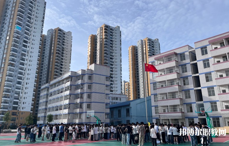 南寧運(yùn)德職業(yè)技術(shù)學(xué)校招生簡(jiǎn)章2025年